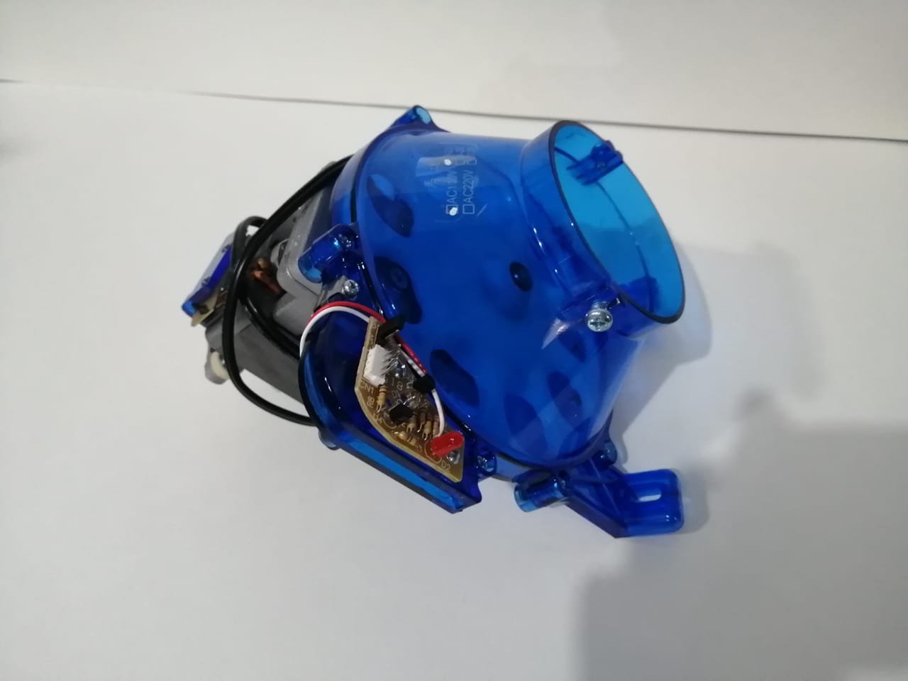 Hopper Plástico para Máquina Tragamonedas – Dispensador de Monedas - Image 3